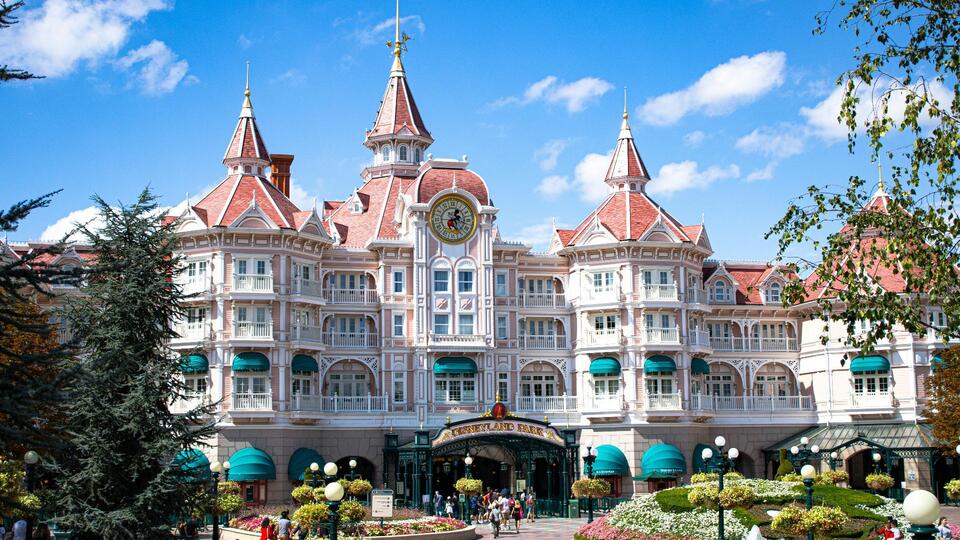 Disney World: Love It or Leave It?