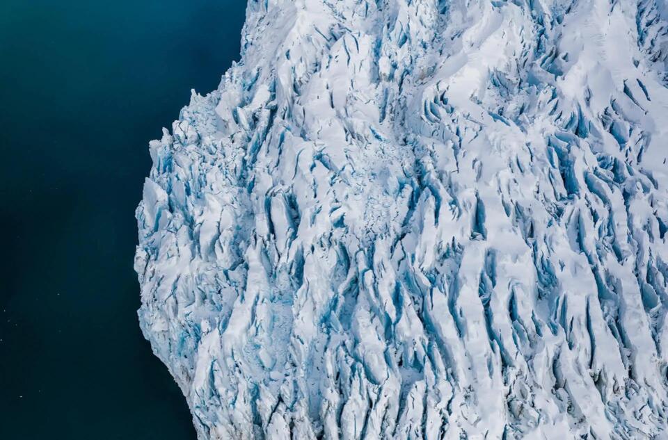 Microscopic Life Is Melting the Arctic?!
