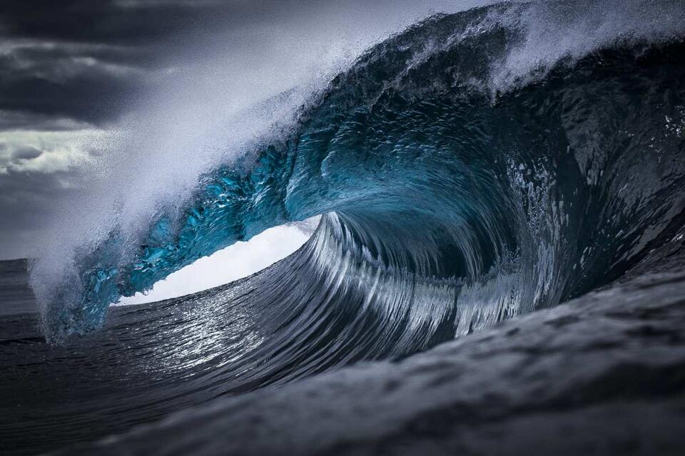 Lake Superior’s wild tsunami-like waves shock locals