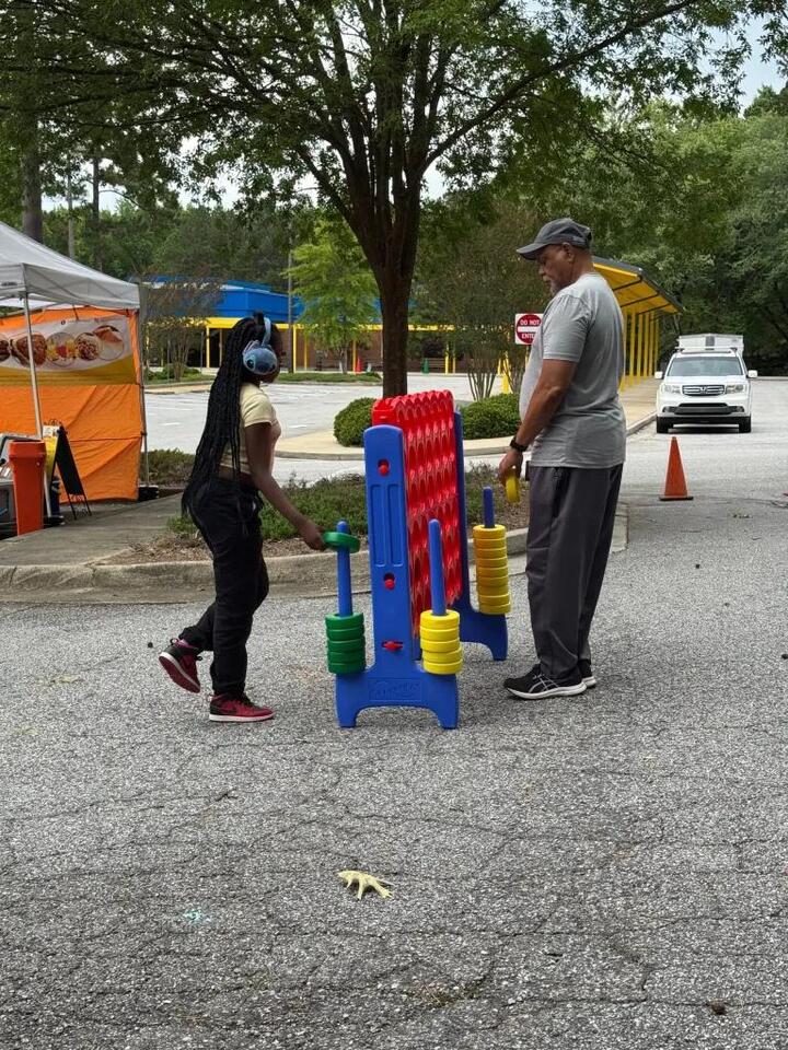 Atlanta mom turns food desert into a fresh food hub