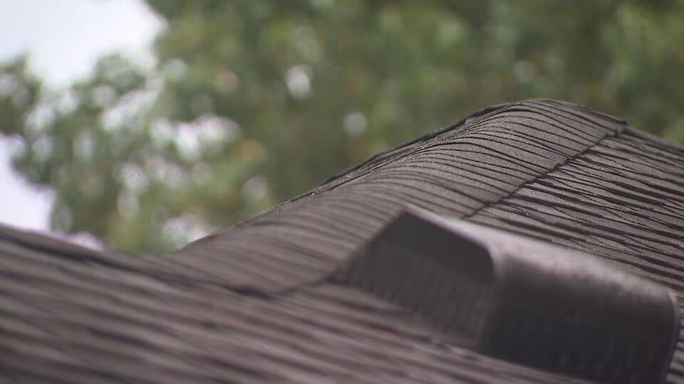 Charlotte homeowners warn of insurance payout scams