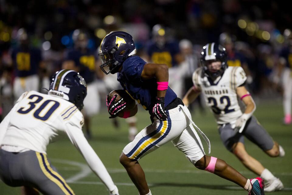 El Paso football season kicks off with fierce rivalries