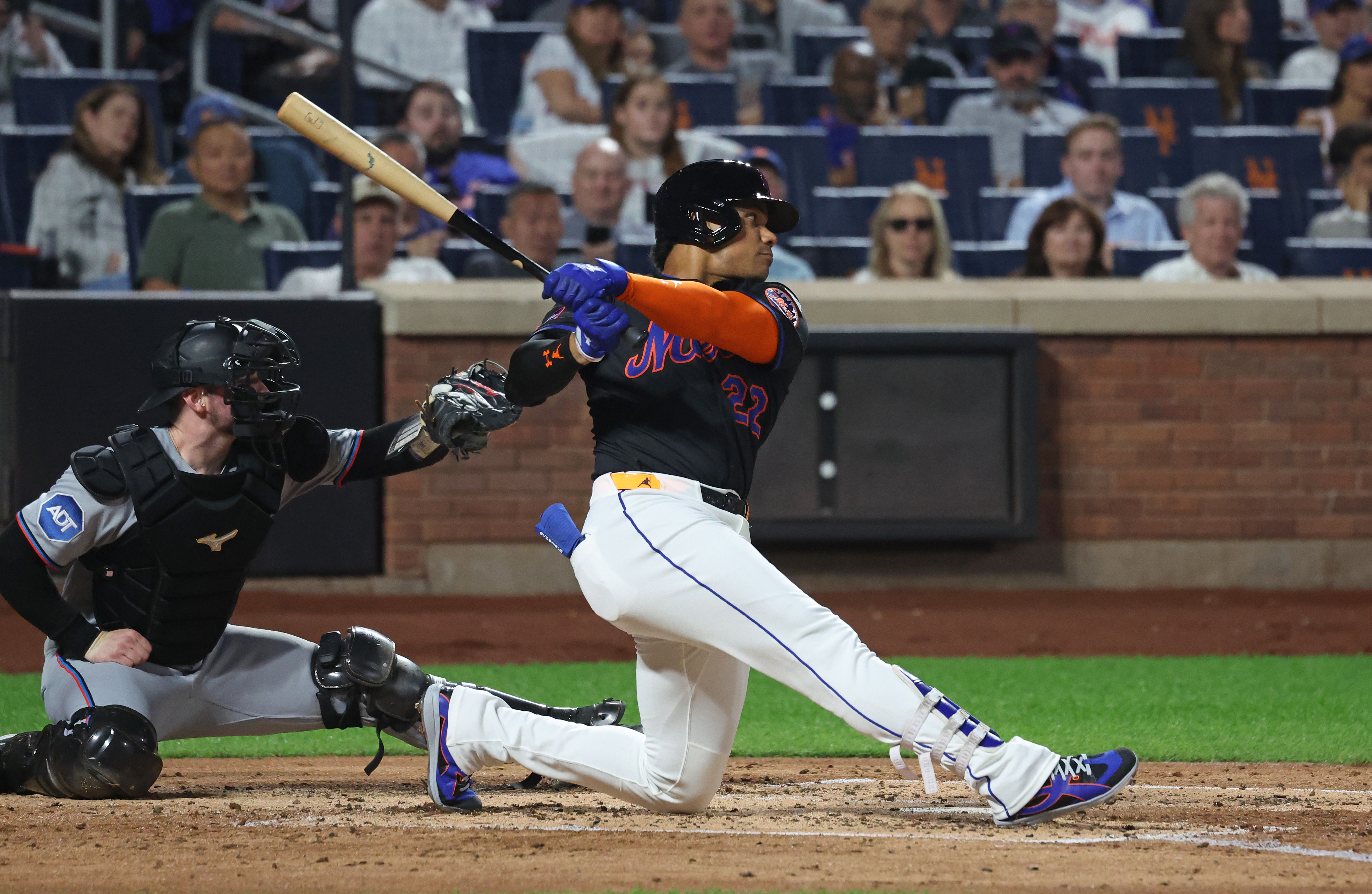Mets just dropped 19 runs on Miami