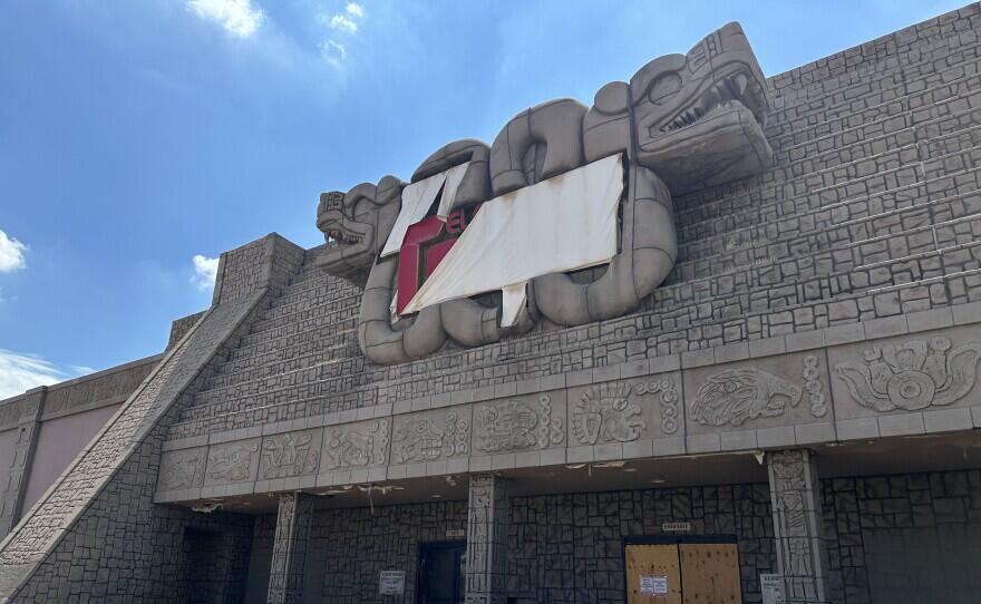 Phoenix’s giant Fry’s snake finds a new home