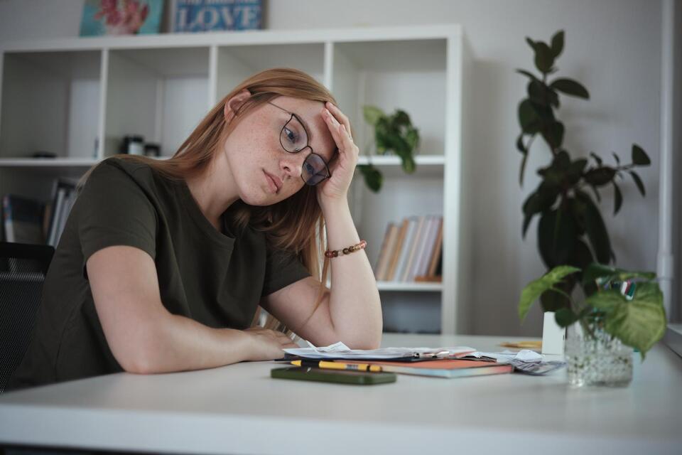 Gen Z’s Money Moves: Skipping Meals for Rent?