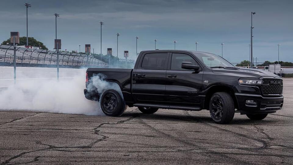 Ram 1500 Hemi V8 Makes a Comeback!