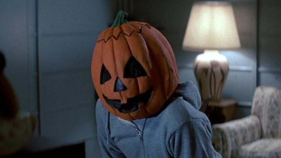 Halloween III Plot Twist Sparks Debate 🎃