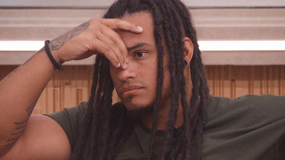 Keanu’s Veto Plan: Ashley in Danger? 👀