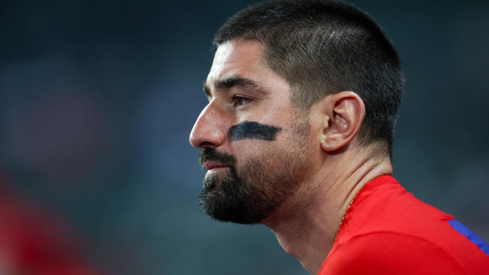 Braves vs Phillies: Bader’s D Shakes Up Castellanos