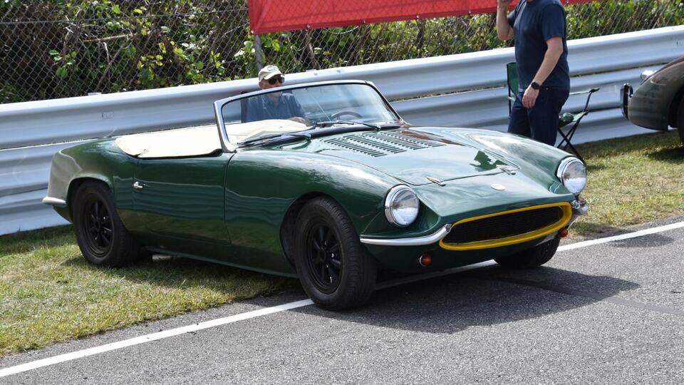 British Roadsters That Scream Summer Vibes
