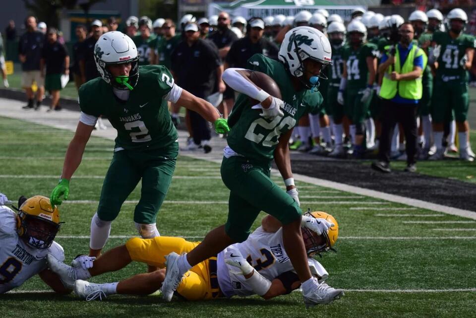 Allen Park’s late surge stuns Trenton in Detroit