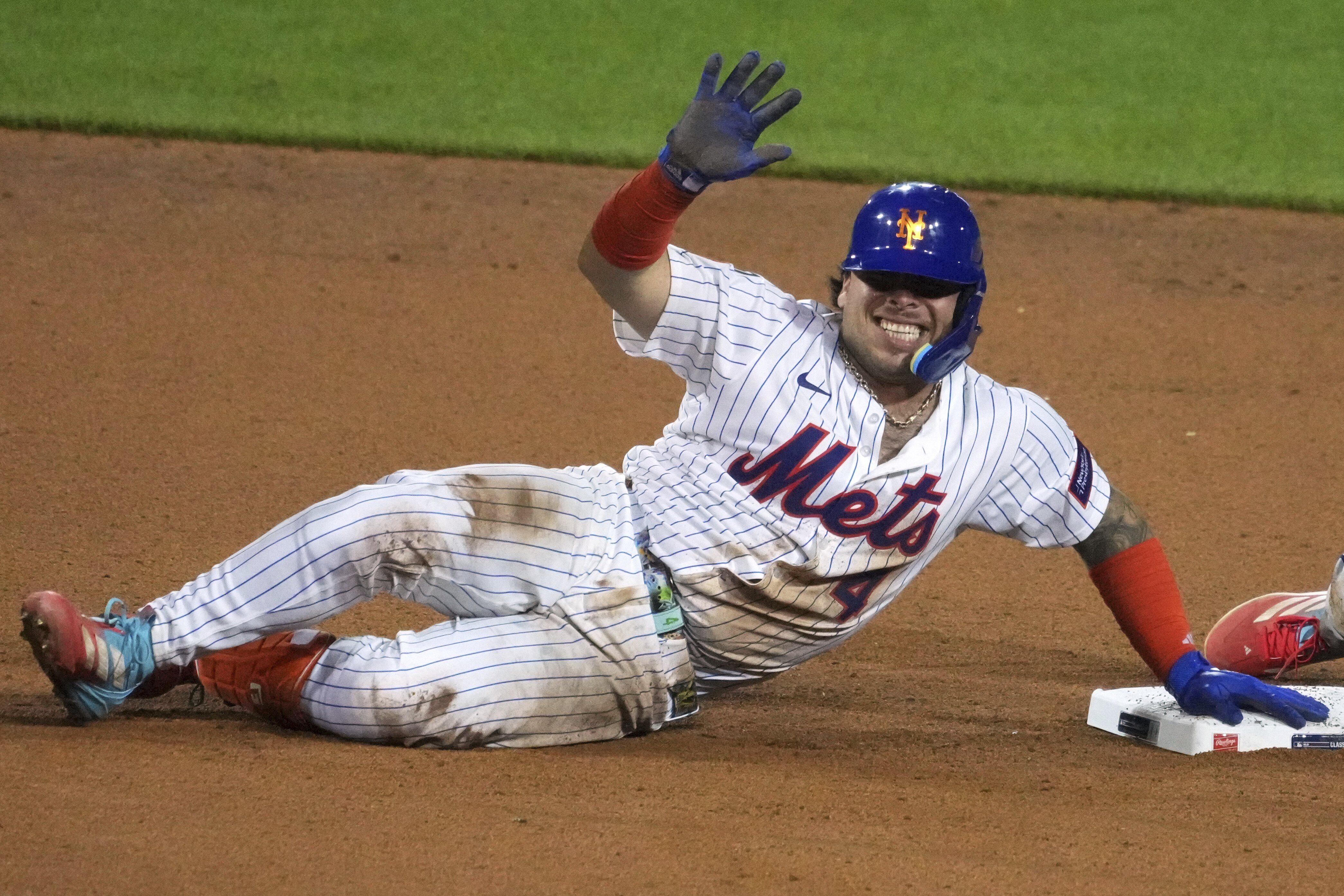 Alvarez’s pain game: Grit or madness?