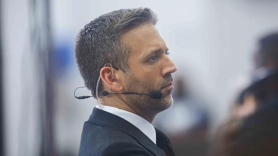 Kellerman Picks Bud Over Canelo in Vegas Showdown