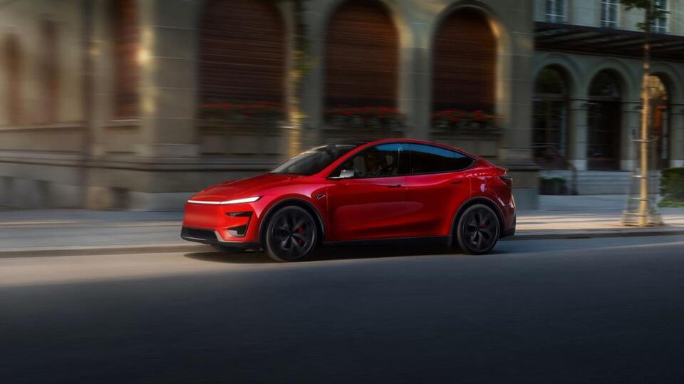 Last Chance for $7,500 EV Credit!