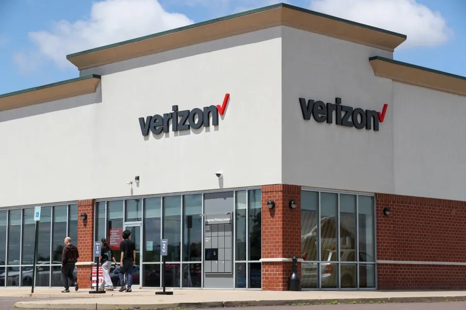 Verizon’s Loyalty Perks Vanish—Should You Switch?