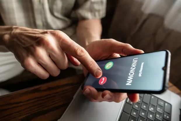 Verizon’s Loyalty Perks Vanish—Should You Switch?