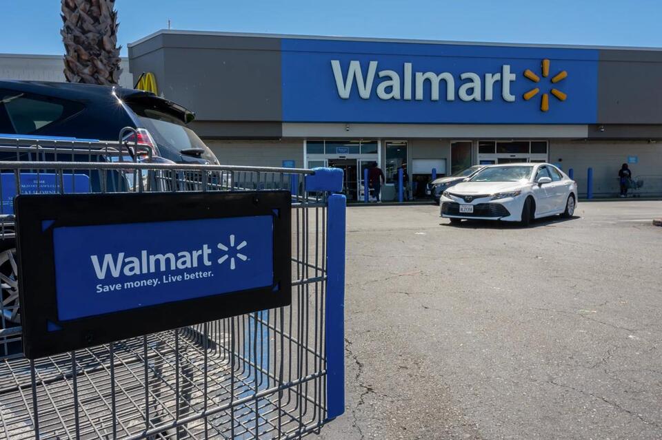 Walmart’s Price Tag Mystery: What’s Up?