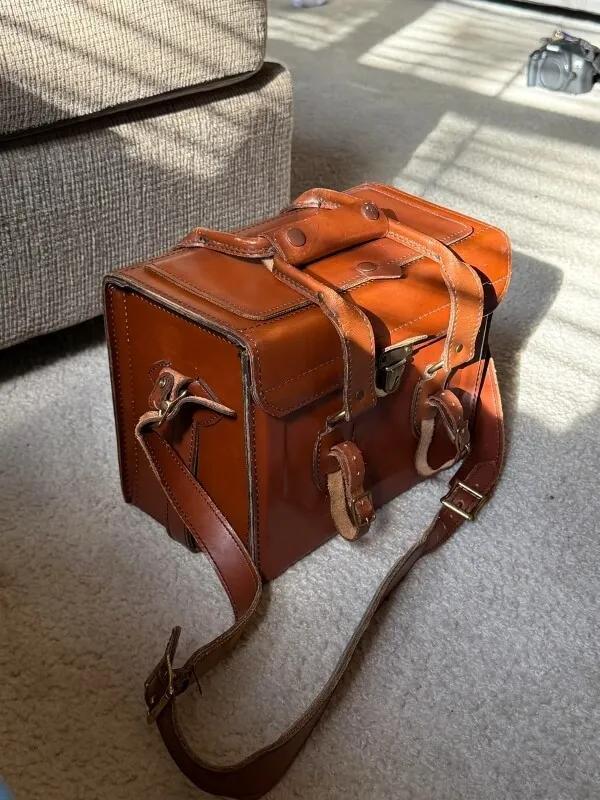 Vintage Thrift Find Looks Brand New!