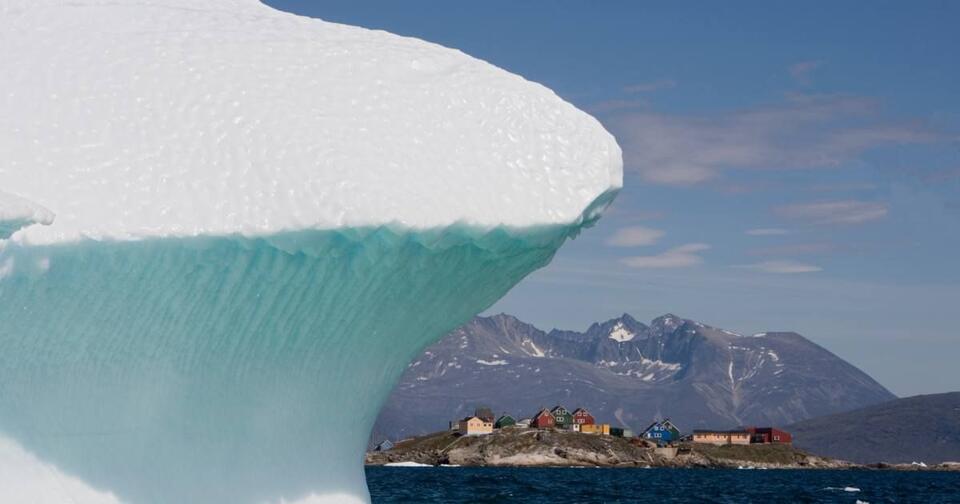 Giant Iceberg Headed for Australia?!