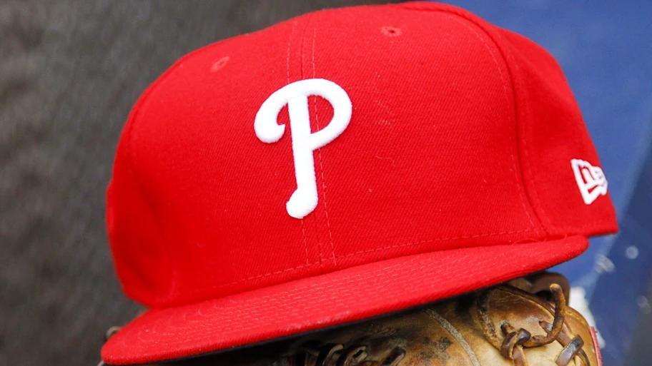 Phillies add lefty Tim Mayza for playoff push
