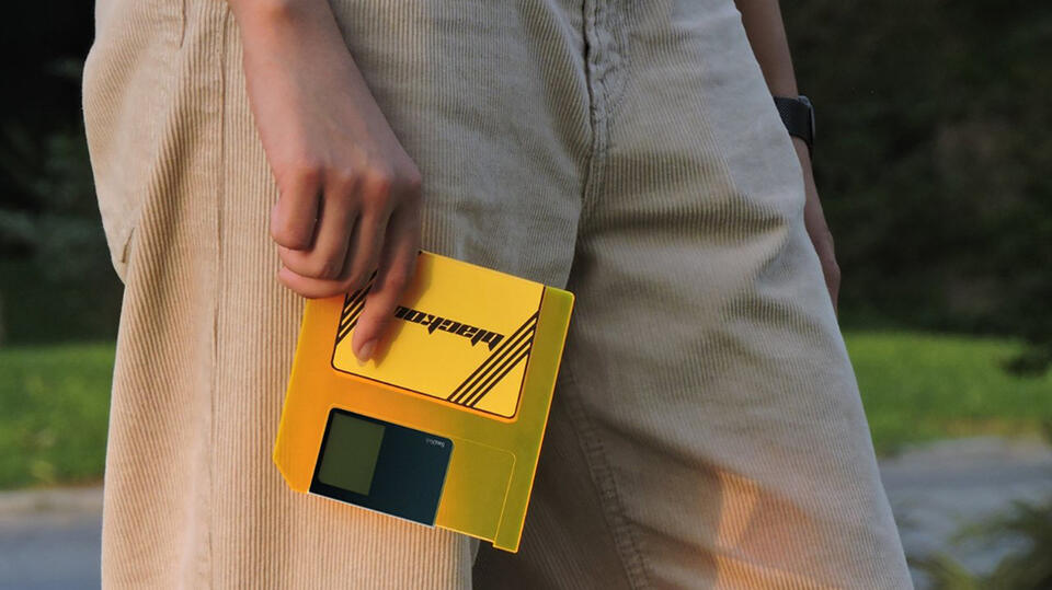 Floppy Disk Revival: Storage with Style