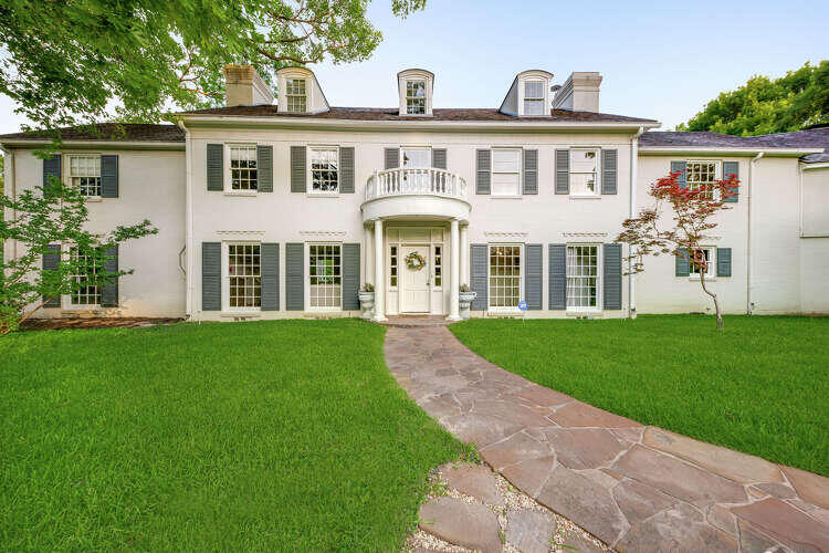 Dallas estate with Neiman Marcus legacy up for grabs