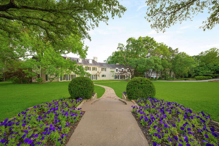 Dallas estate with Neiman Marcus legacy up for grabs