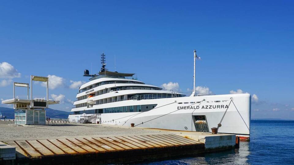 Luxury Yachts Are the New Cruise Ships?