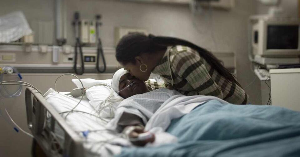 Miracle recovery: Mom wakes after 7-month coma