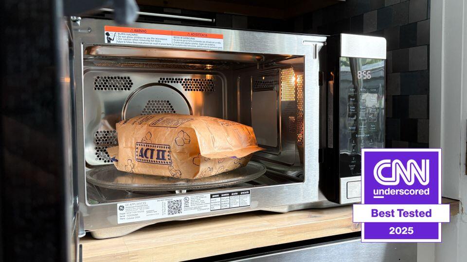 Microwaves Evolve: Is Simplicity or Smart Tech King?