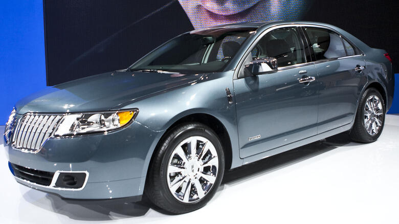 Luxury Car Vibes on a Budget? Yes, Please!