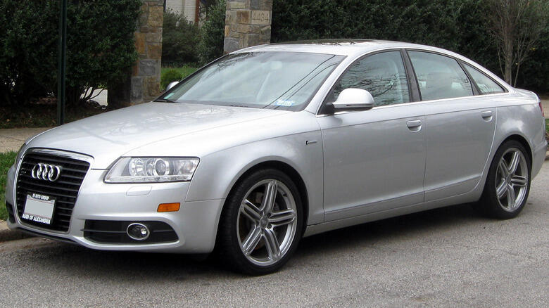 Luxury Car Vibes on a Budget? Yes, Please!
