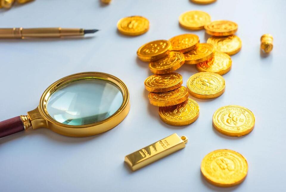 Gold in September: Smart Ways to Shine
