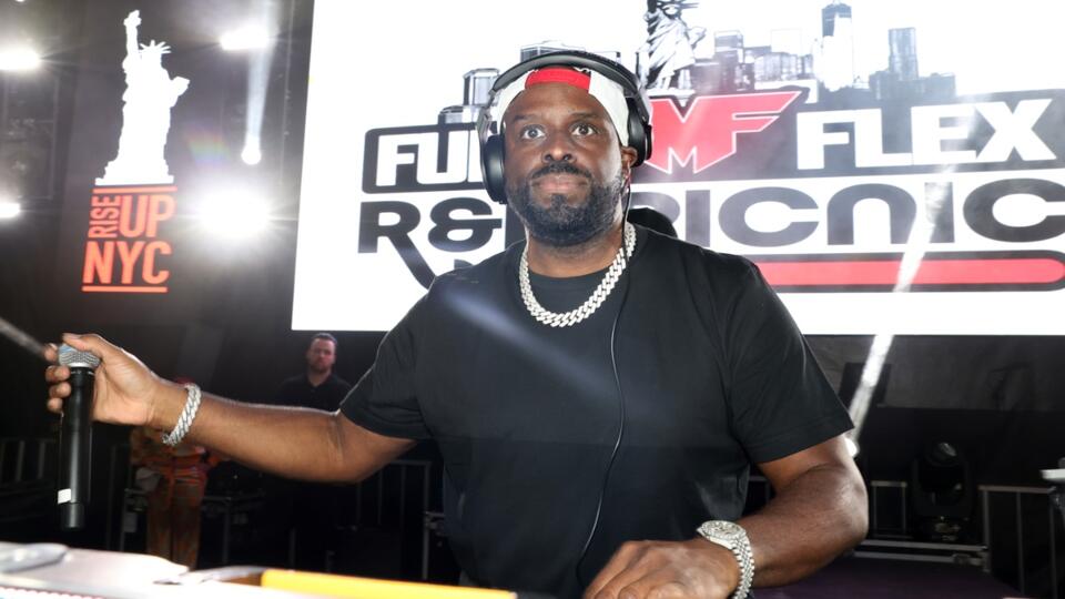 How Funkmaster Flex Keeps the Cash Flowing