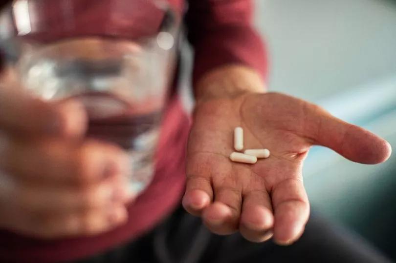 Long-term Heartburn Meds Linked to Dementia?