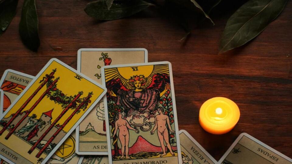 What’s Your September Tarot Vibe?
