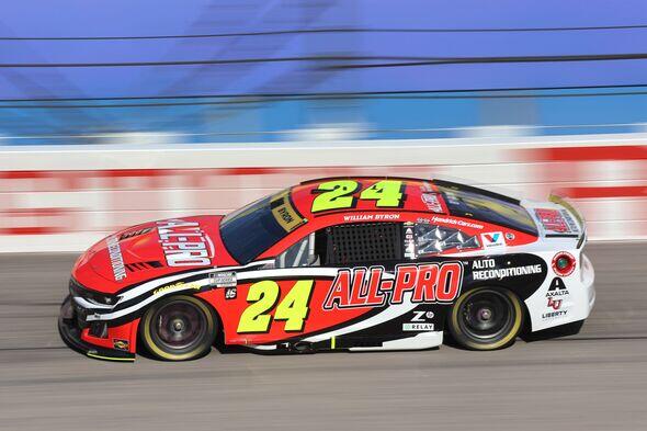 Byron & No.24 Hit a Wall at Darlington
