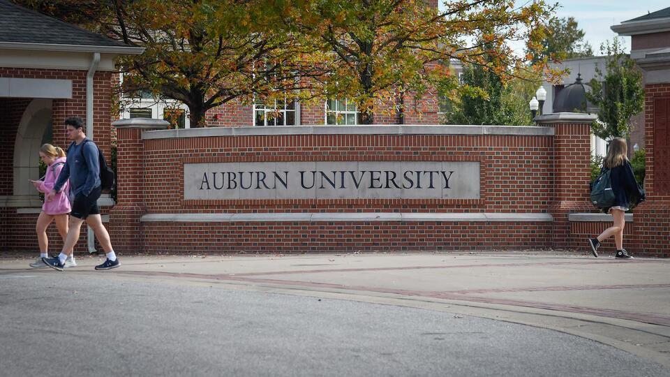 Auburn students face drugging threat—stay alert!