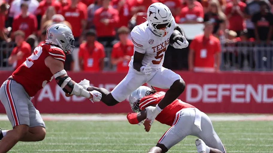 CJ Baxter’s inspiring comeback lifts Texas spirit