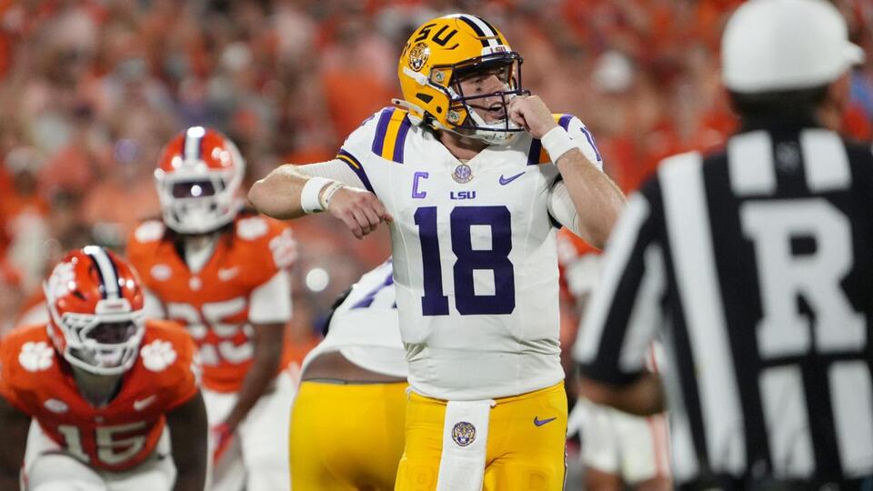 LSU or Buckeyes: Who Deserves No.1 in CFB?