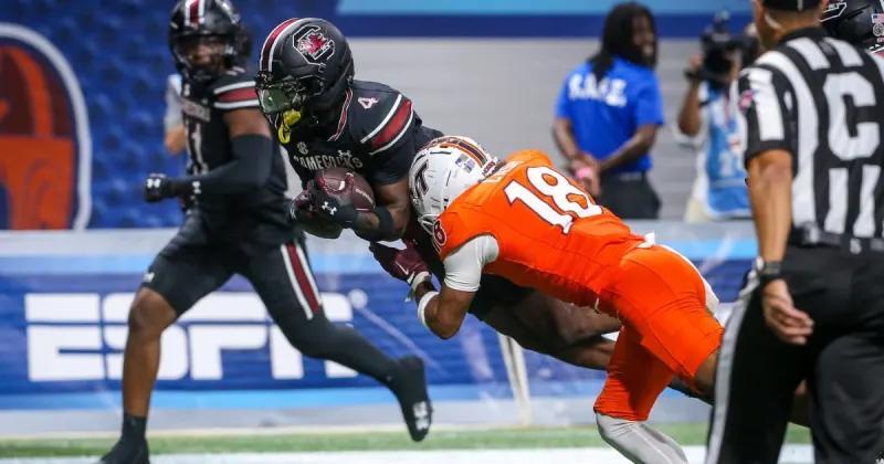 Gamecocks’ Johnson and Swain shine in SEC opener