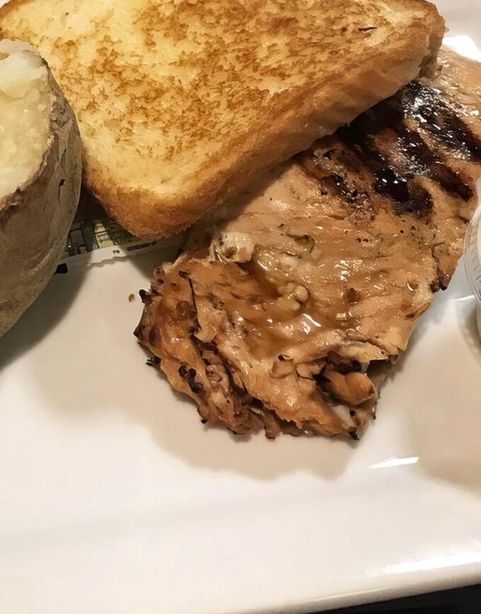 Dallas locals’ secret: Best salmon at a steakhouse