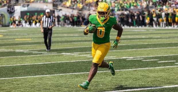 Oregon freshmen make history in season opener