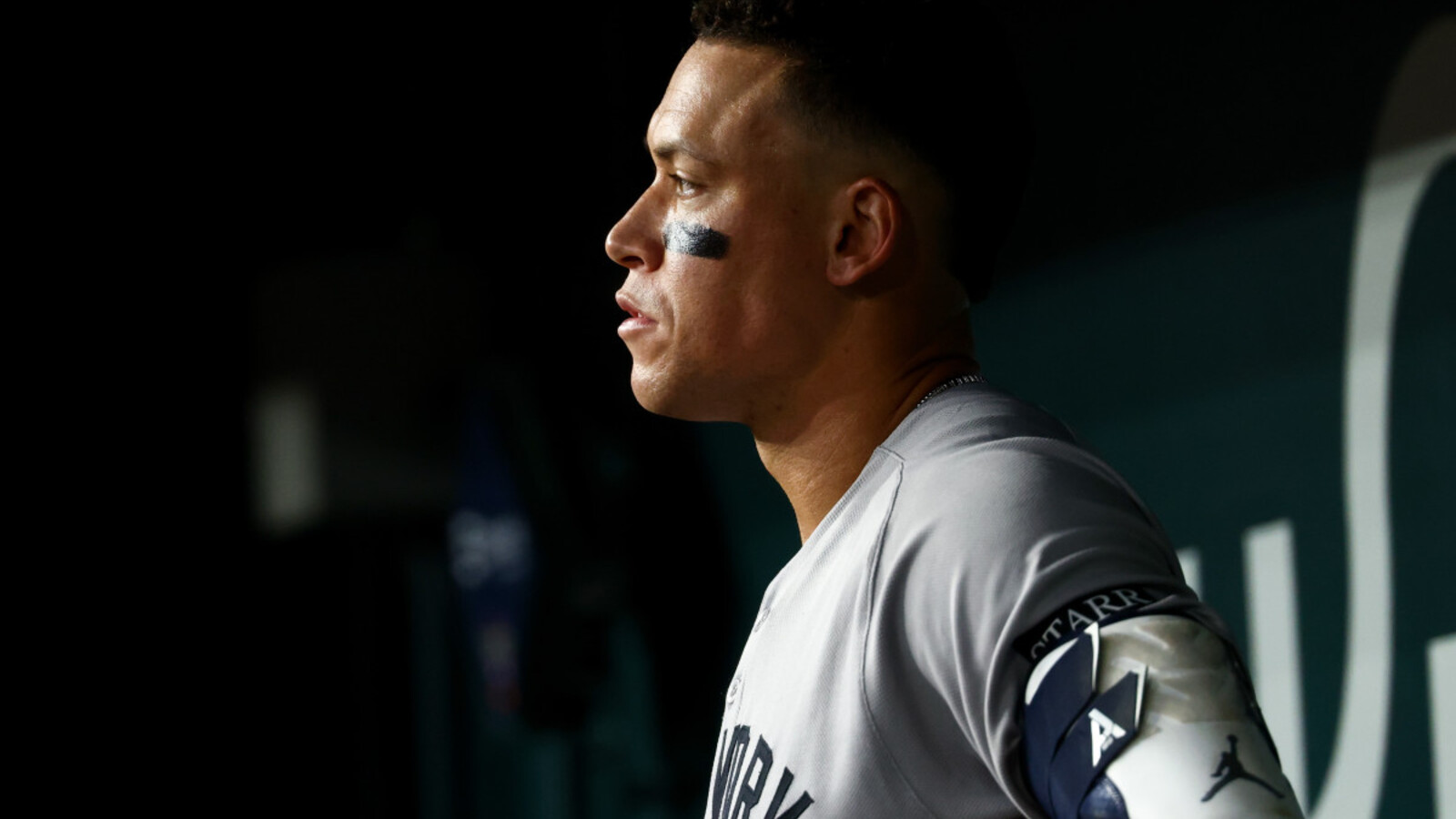 Judge one swing from bumping Yogi out of top 5