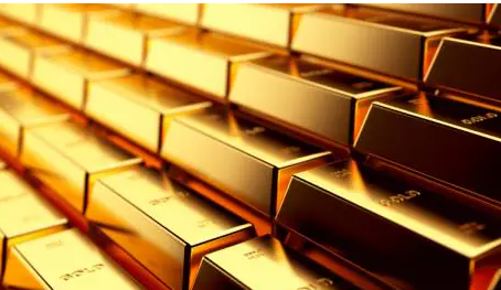 Why Gold’s Up & Bitcoin Might Follow