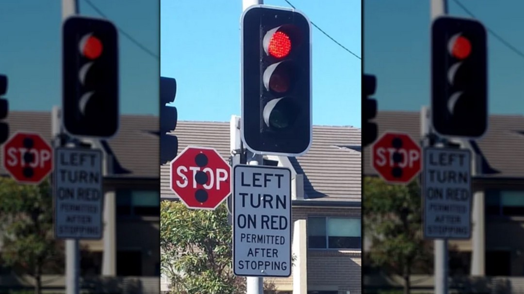 🛑 the ONE traffic rule you probably didn't know existed