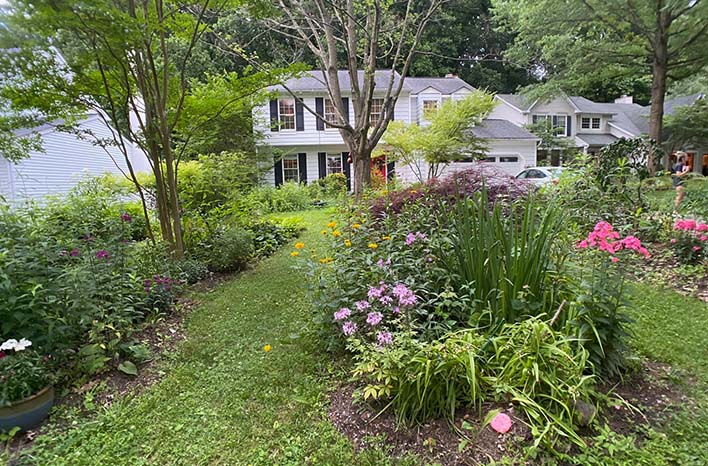 hoa sues over vegetable garden