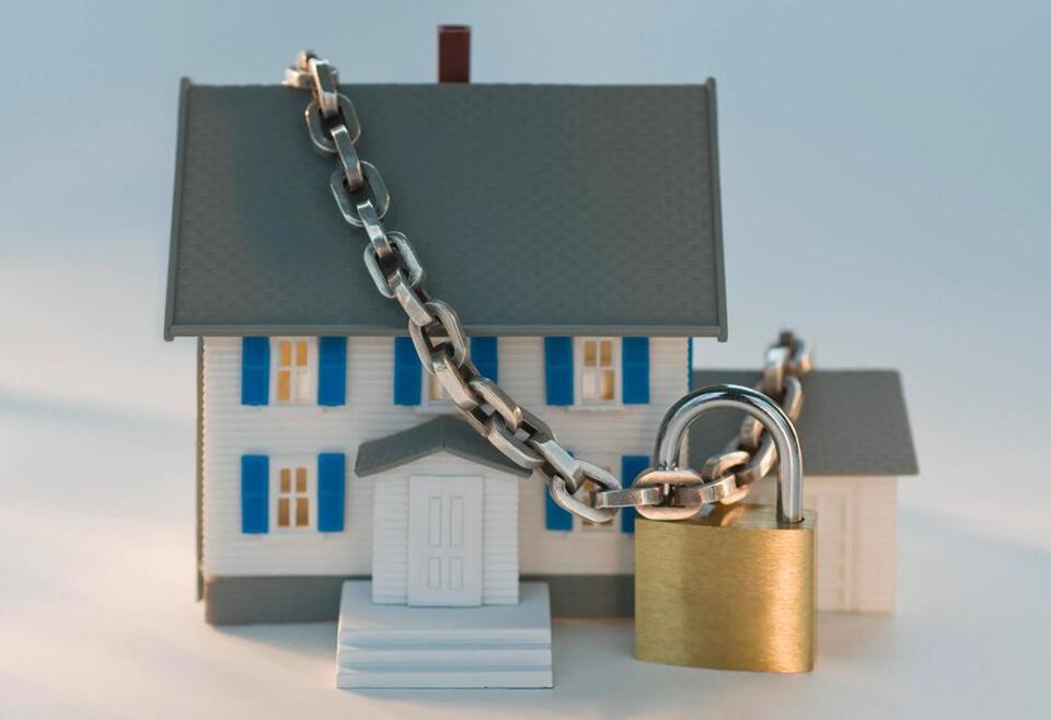 Should You Lock In That Mortgage Rate Now?