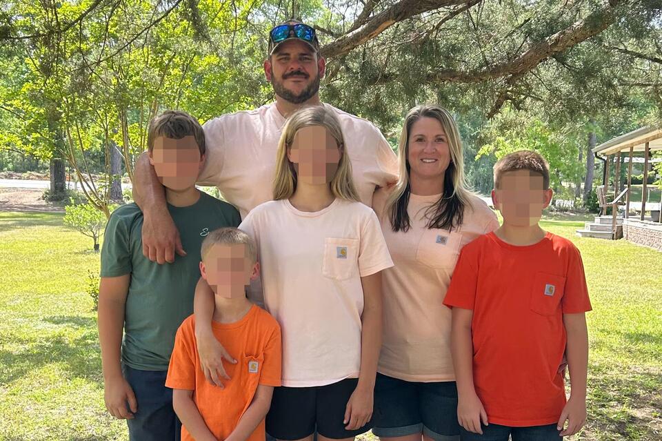 Florida dad’s brush with deadly bacteria shocks community
