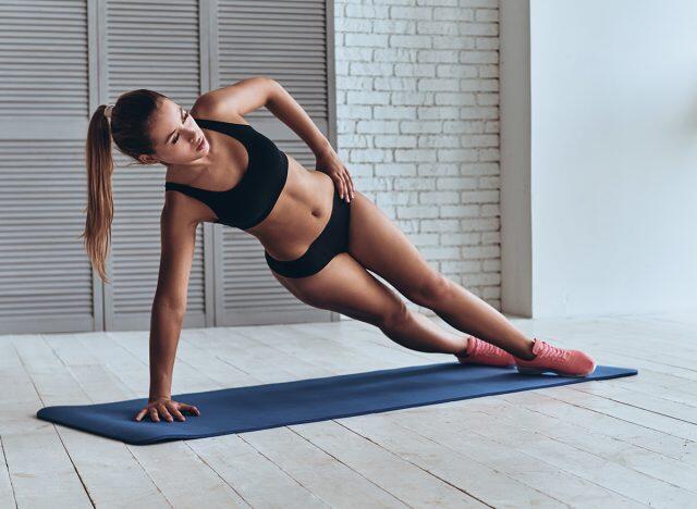 6 Floor Moves That Actually Melt Belly Fat